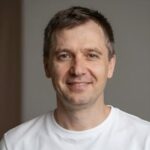 Портрет Дмитрия Исаева, пользователя текстовых генераторов от компании Сибирь Лаб